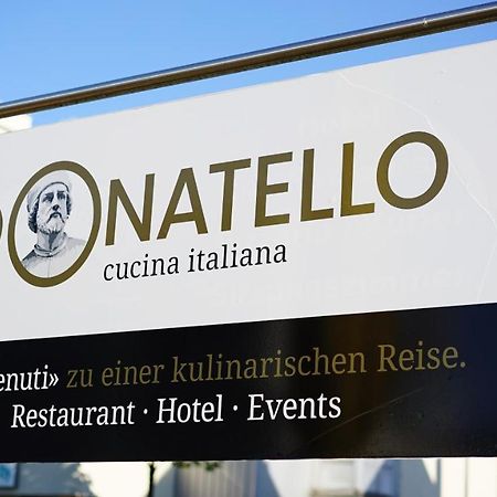 Отель Donatello Госсау Экстерьер фото
